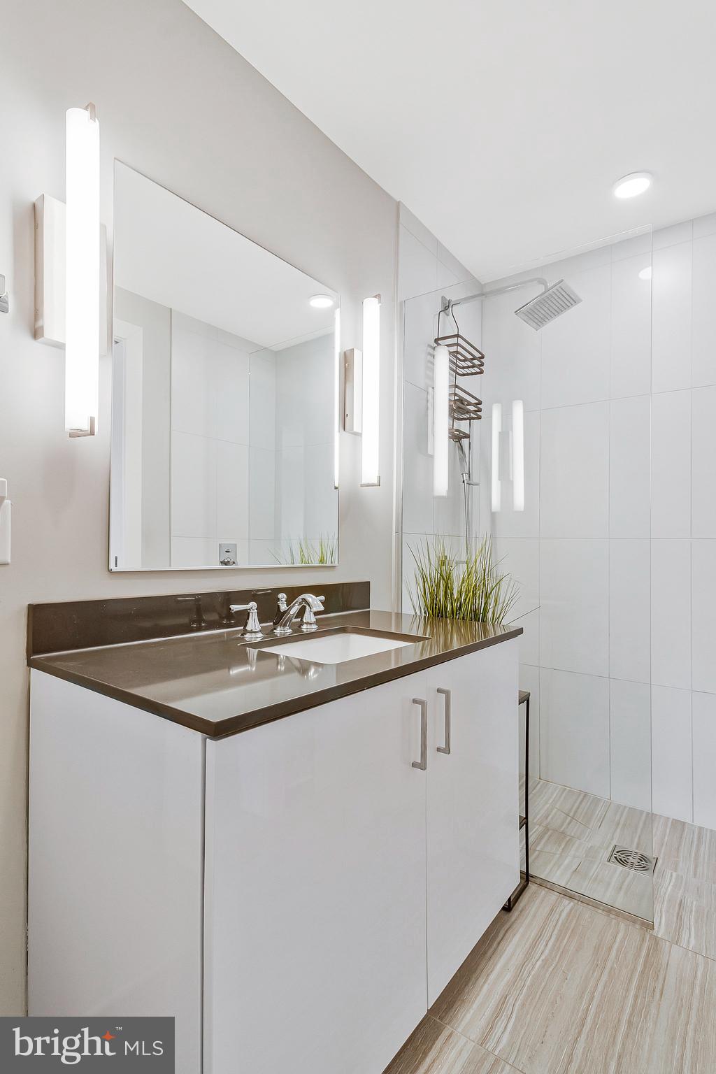 88 V Street Southwest, Unit 201 Washington, DC 20024 - Photo 28 of 67