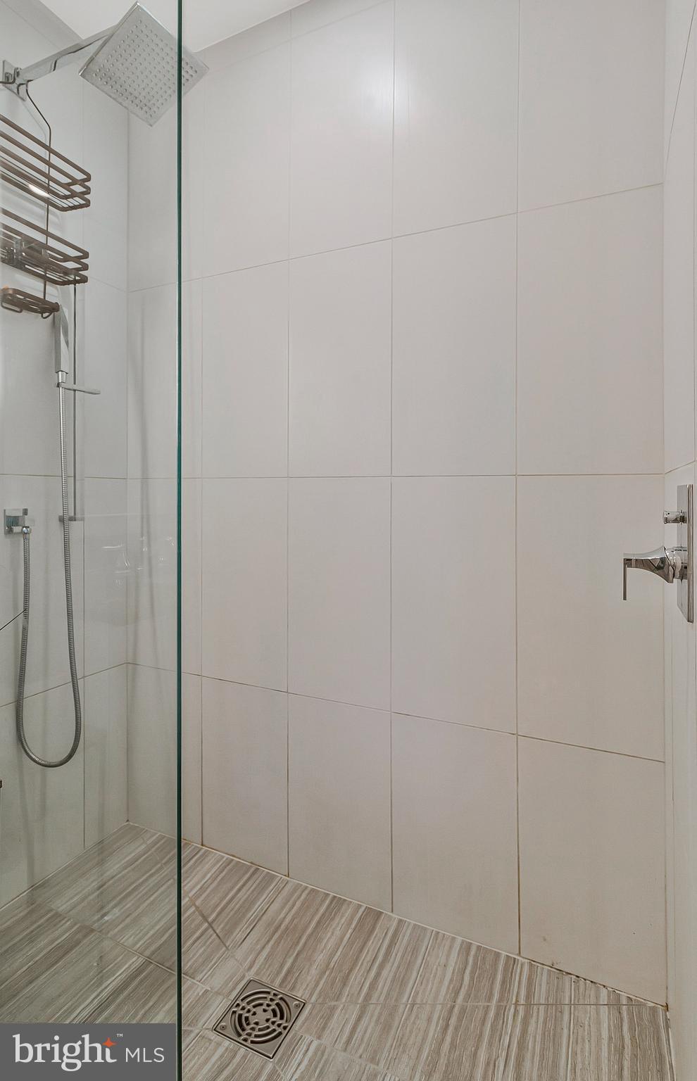 88 V Street Southwest, Unit 201 Washington, DC 20024 - Photo 29 of 67