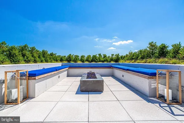 $1,148,777 | 88 V Street Southwest, Unit 201, Washington, DC 20024