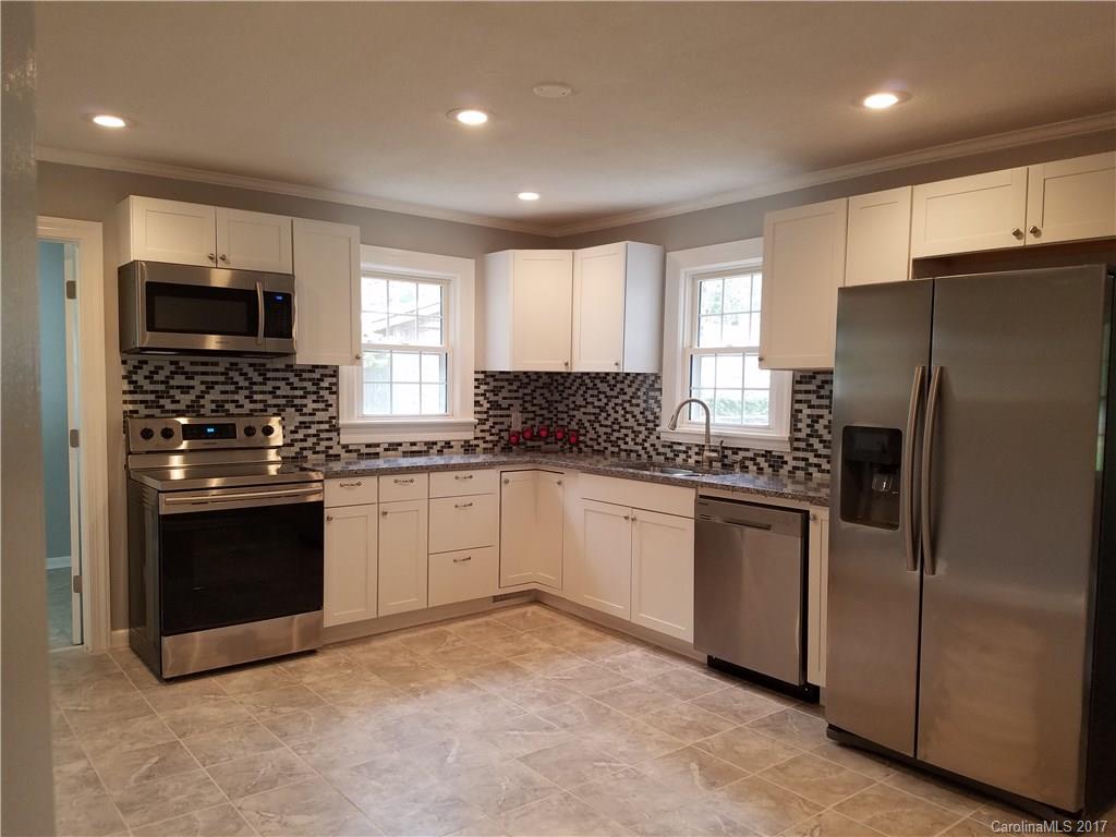 408 West Ridge Avenue Landis, NC 28088 - Photo 8 of 24 Gallery Image 8