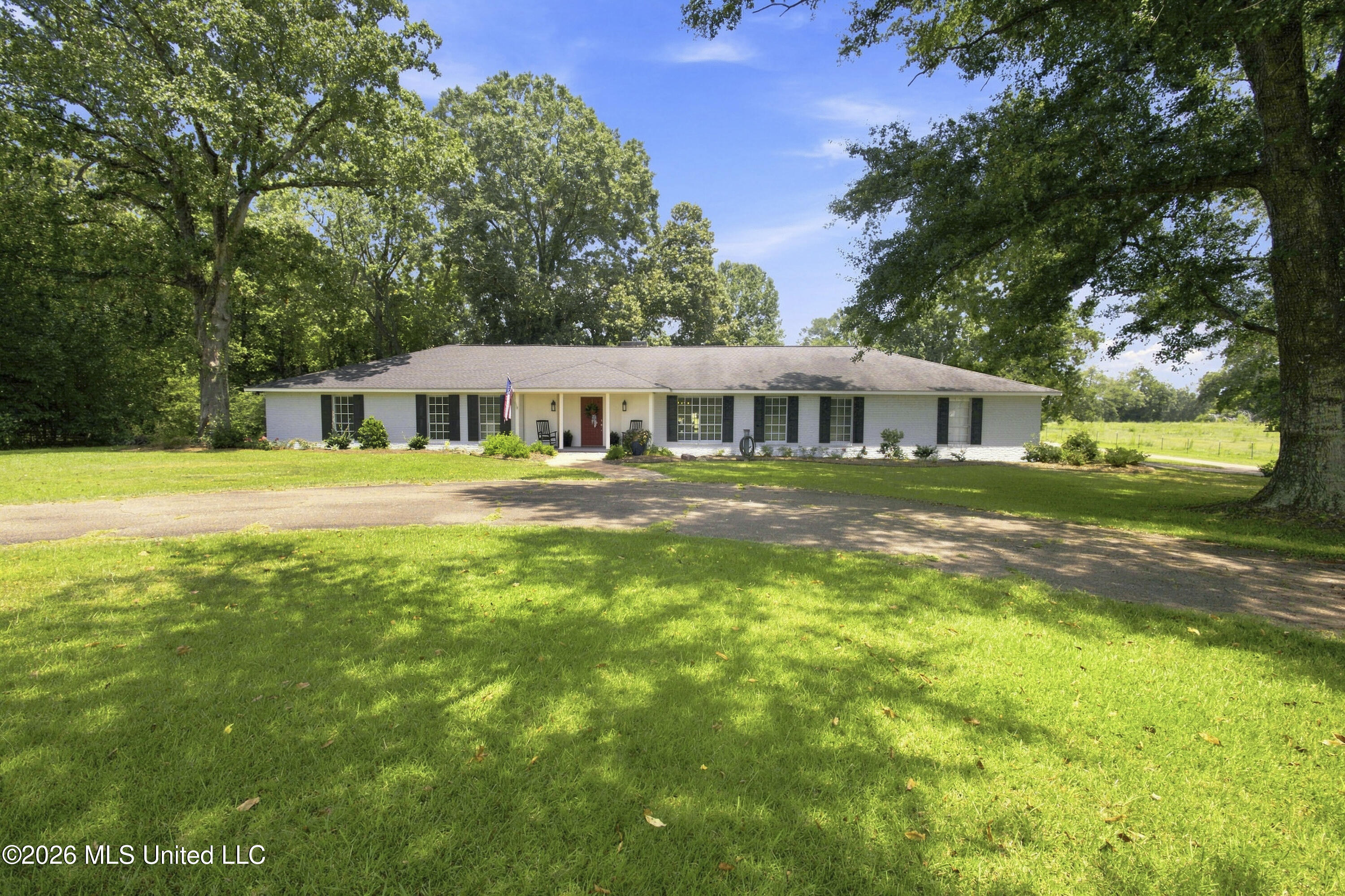 1022 Boggs Road Summit, MS 39666 - Photo 1 of 39 2_ghubphoto_001