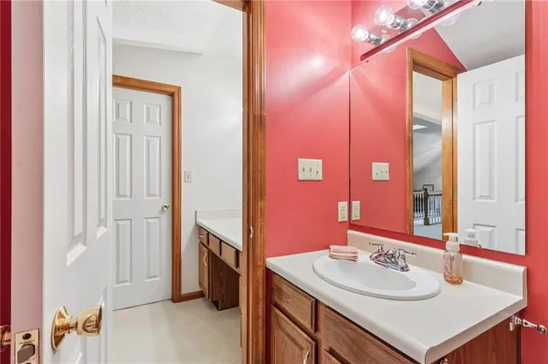 $344,900 | 1218 Murry Chase Lane, Murrysville, PA 15668