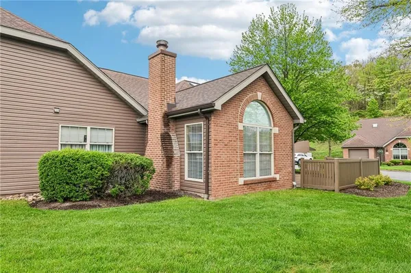 $344,900 | 1218 Murry Chase Lane, Murrysville, PA 15668