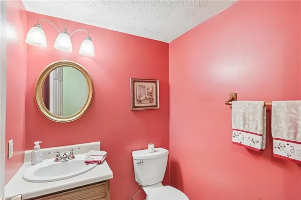 $344,900 | 1218 Murry Chase Lane, Murrysville, PA 15668