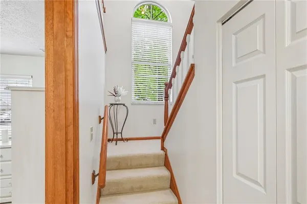$344,900 | 1218 Murry Chase Lane, Murrysville, PA 15668