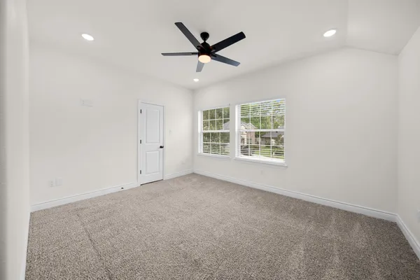 $3,000 | 206 Elianne Lace Court, Conroe, TX 77318