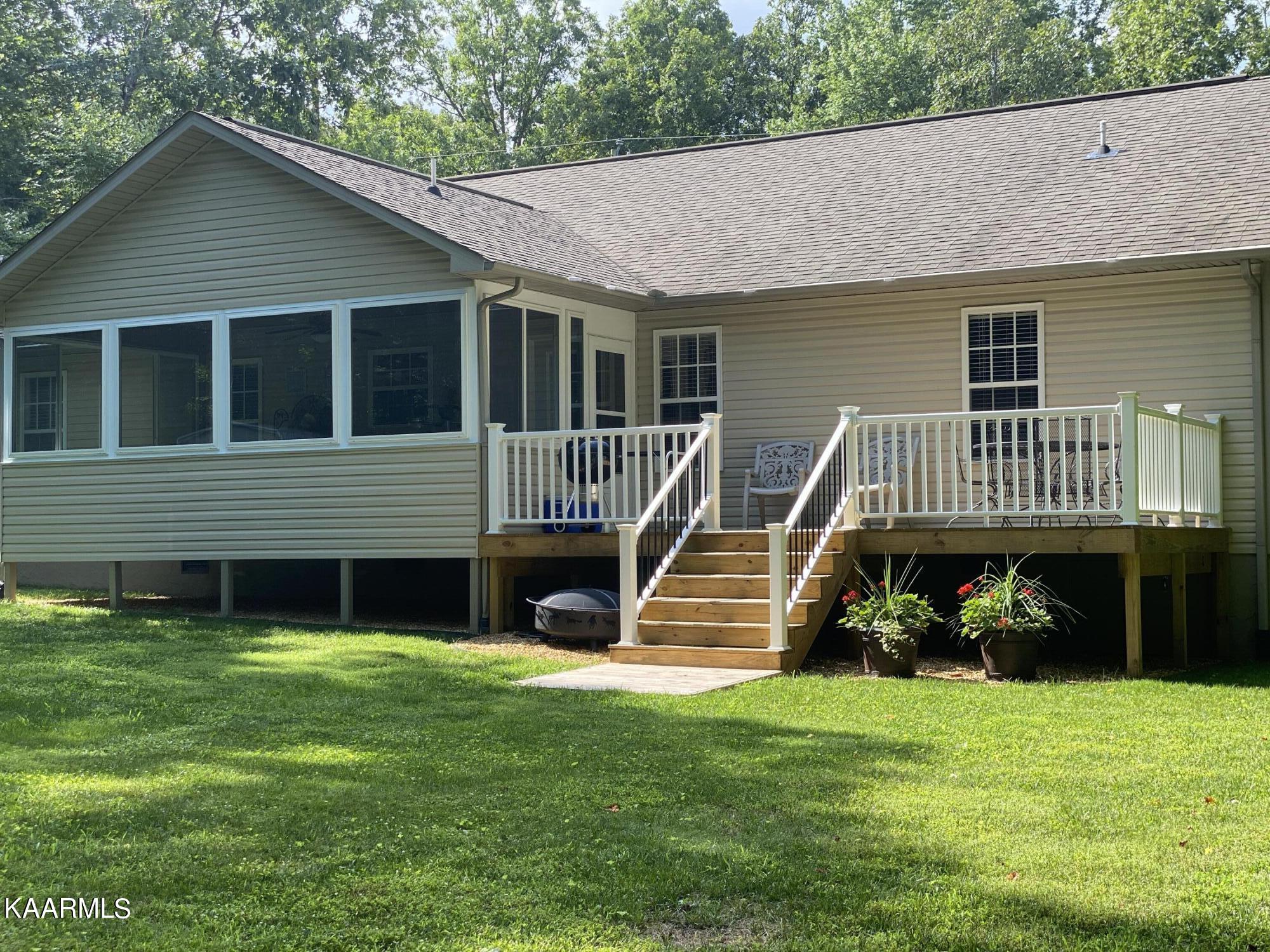 1021 Flathead Road Crossville, TN 38572 - Photo 36 of 43 Back