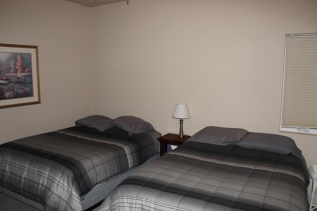 20 Shanty Road, Unit 203 Algoma, WI 54201 - Photo 8 of 15