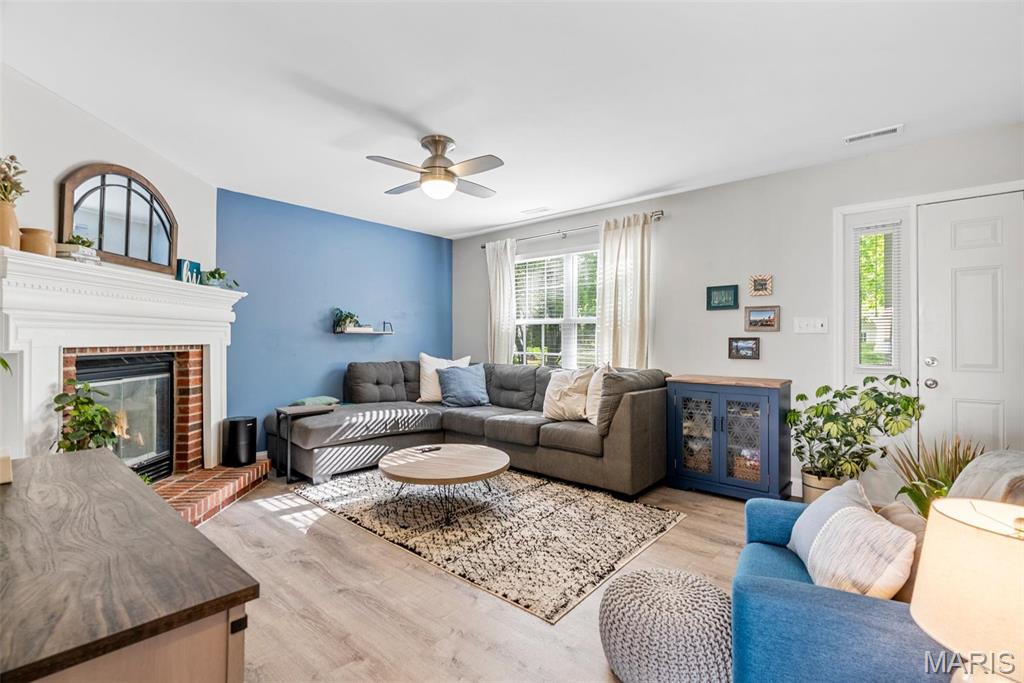 38 Trailside Court, Unit 3 St. Charles, MO 63303 - Photo 2 of 23