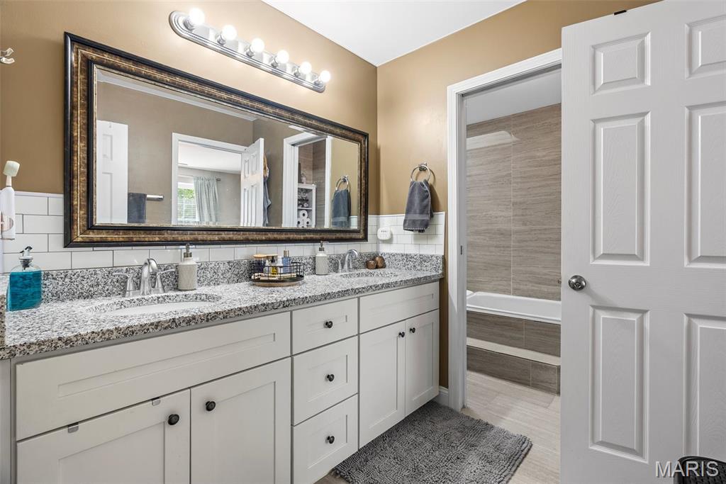 38 Trailside Court, Unit 3 St. Charles, MO 63303 - Photo 8 of 23