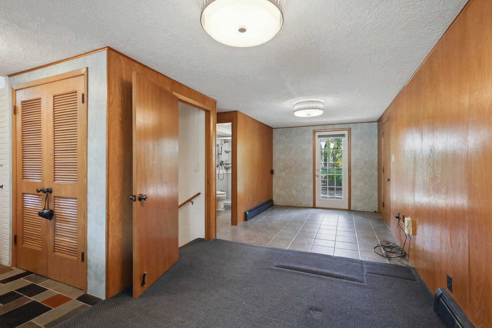 4213 35th Avenue Moline, IL 61265 - Photo 22 of 37