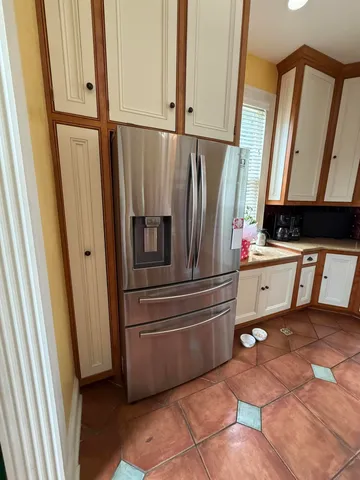 $6,500 | 710 South Main Street, Unit A MAIN HOUSE, Summerville, SC 29483