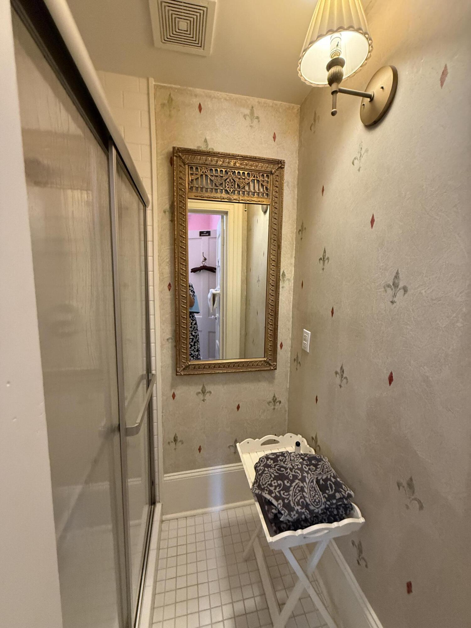 710 South Main Street, Unit A MAIN HOUSE Summerville, SC 29483 - Photo 36 of 54 IMG_0217