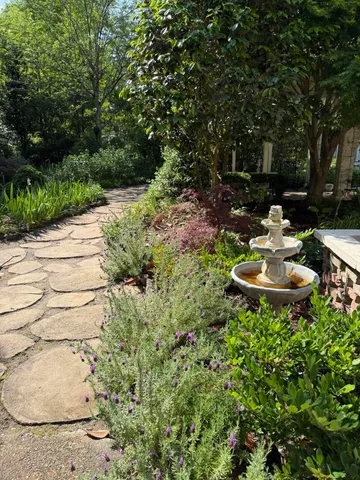 $6,500 | 710 South Main Street, Unit A MAIN HOUSE, Summerville, SC 29483