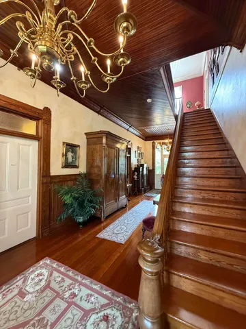 $6,500 | 710 South Main Street, Unit A MAIN HOUSE, Summerville, SC 29483