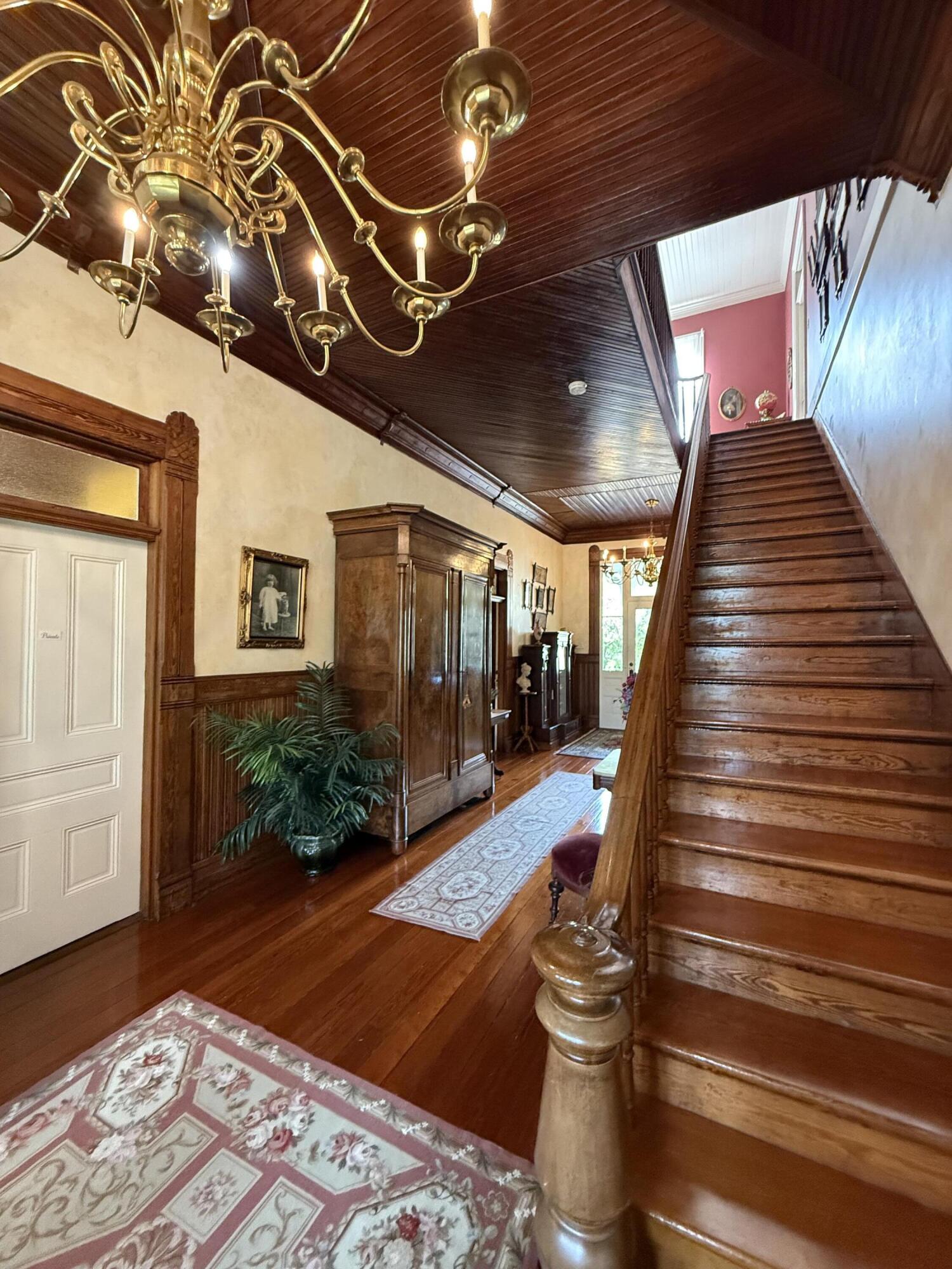 710 South Main Street, Unit A MAIN HOUSE Summerville, SC 29483 - Photo 7 of 54 IMG_5691