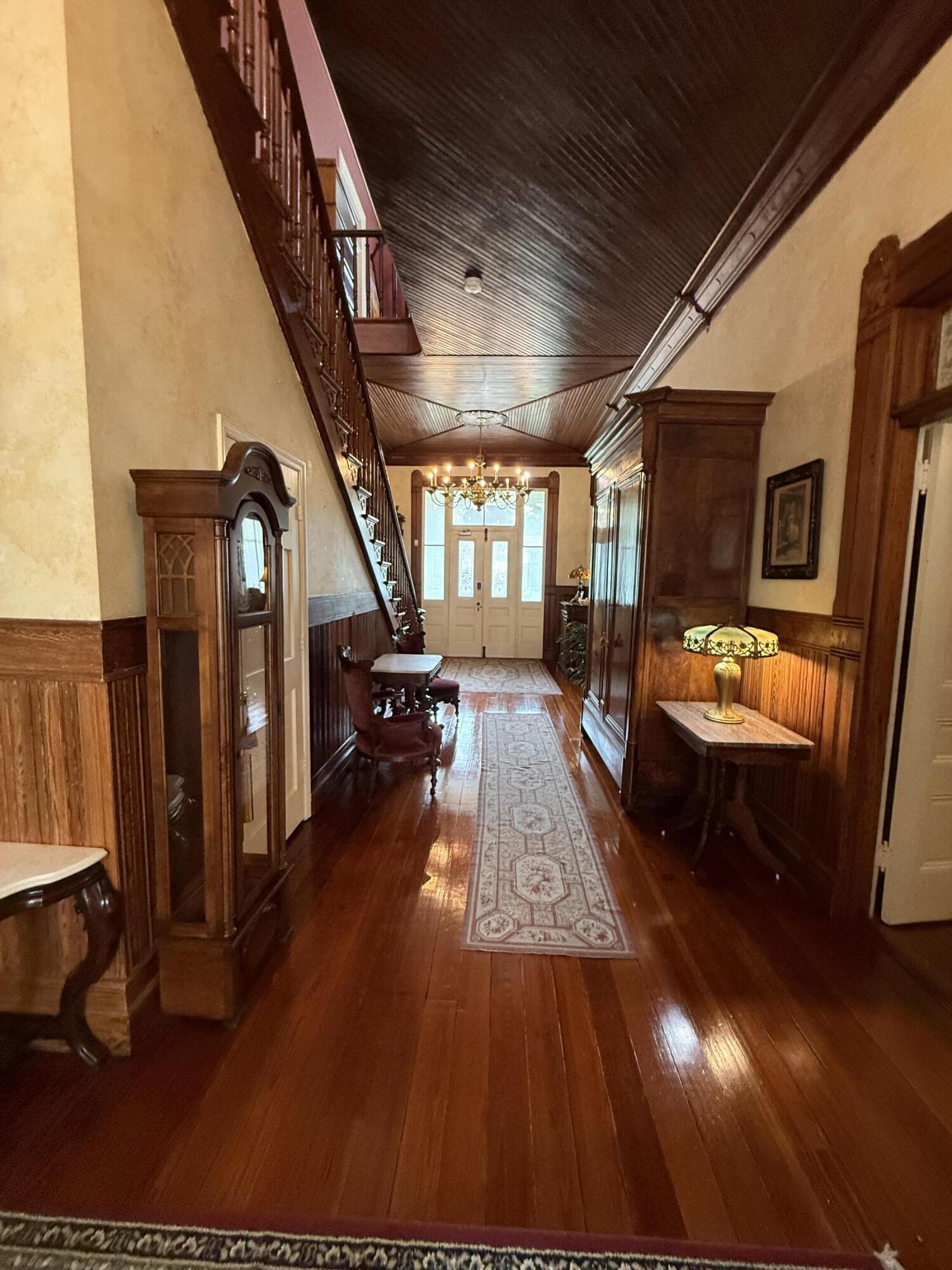 710 South Main Street, Unit A MAIN HOUSE Summerville, SC 29483 - Photo 8 of 54 IMG_0154