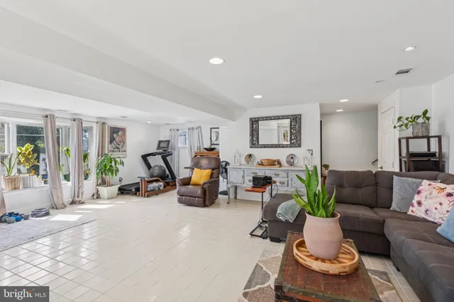 $545,000 | 2125 Folkstone Road, Lutherville-Timonium, MD 21093