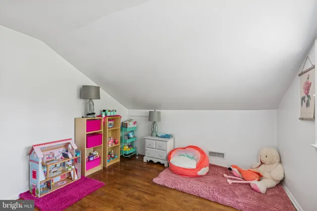 $545,000 | 2125 Folkstone Road, Lutherville-Timonium, MD 21093