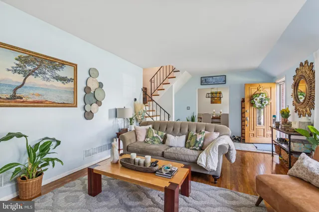 $545,000 | 2125 Folkstone Road, Lutherville-Timonium, MD 21093