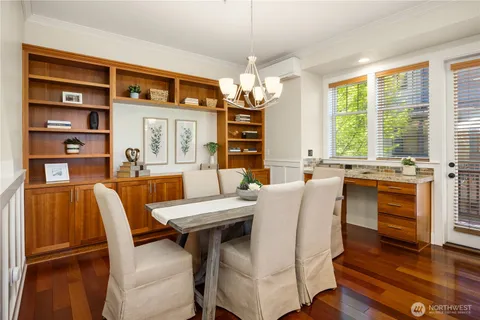 $1,098,000 | 1186 Northeast Park Drive, Issaquah, WA 98029