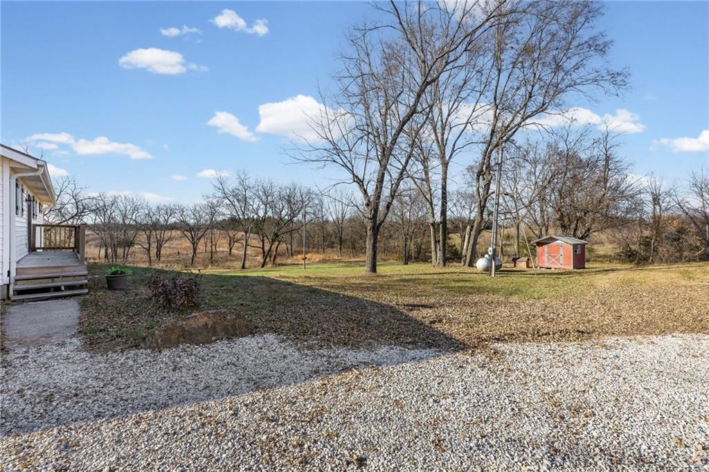 20065 McLouth Road Tonganoxie, KS 66086 - Photo 40 of 74