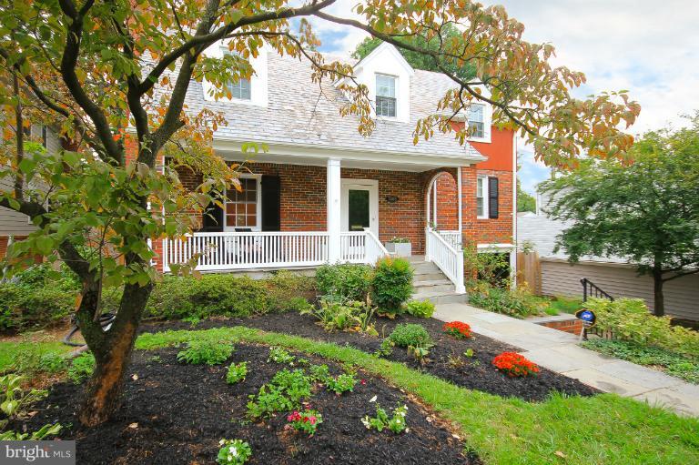 7405 Beverly Road Bethesda, MD 20814 - Photo 22 of 30 Exterior (Front)