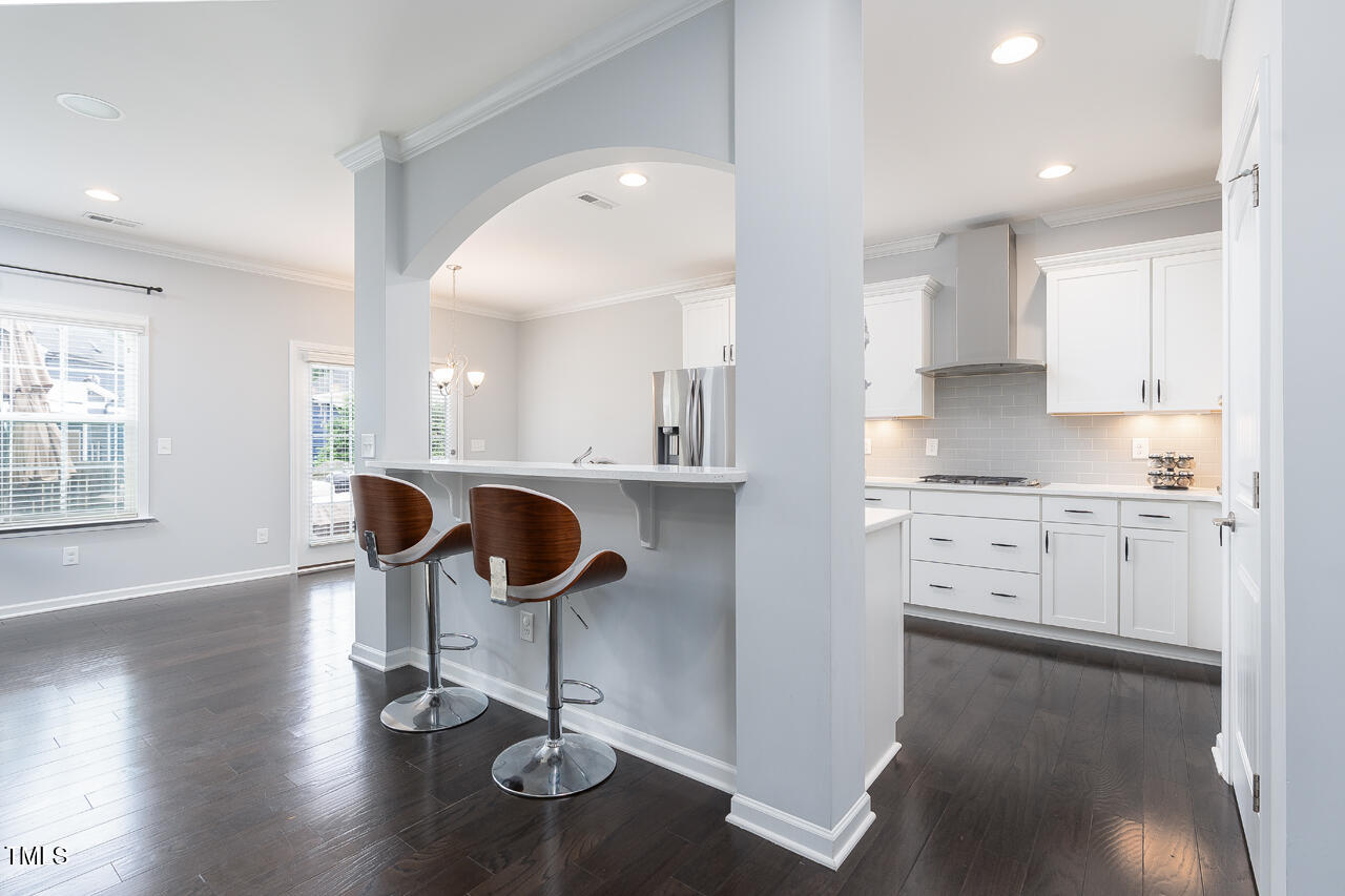 3413 South Beaver Lane Raleigh, NC 27604 - Photo 4 of 22 3413 S Beaver_05