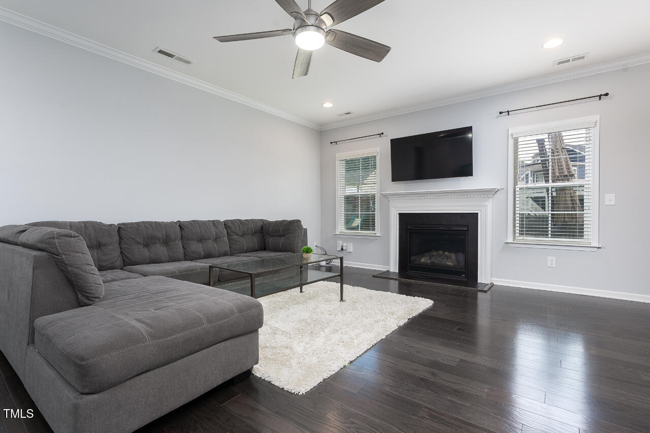 3413 South Beaver Lane Raleigh, NC 27604 - Photo 7 of 22 3413 S Beaver_08