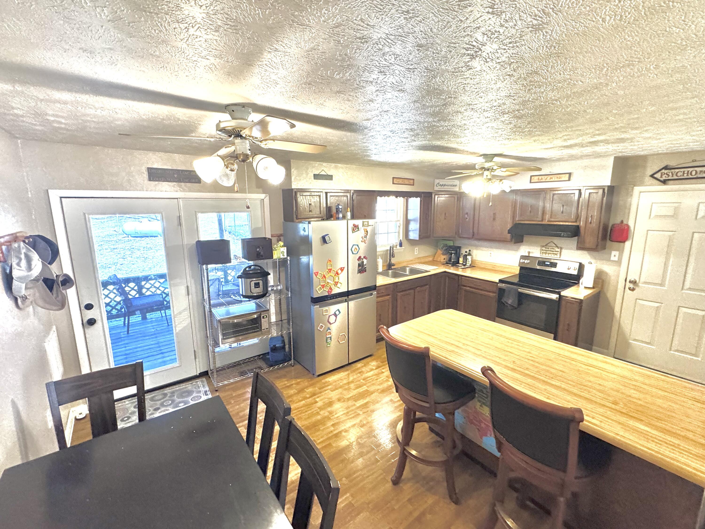 5182 London Dock Road London, KY 40744 - Photo 5 of 23 IMG_0155