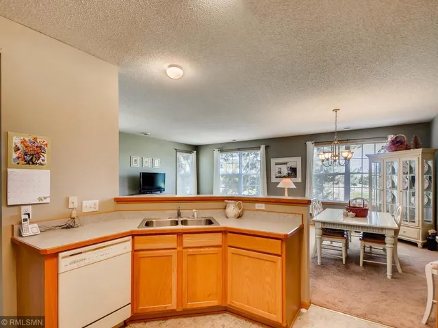 $2,175 | 14249 Banyan Lane, Rosemount, MN 55068