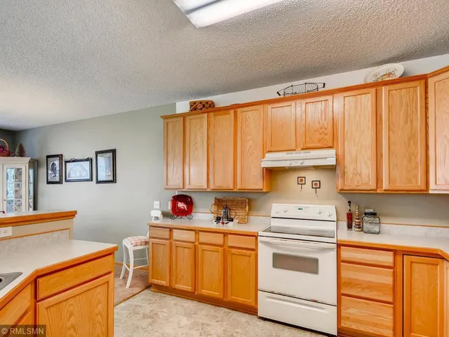 $2,175 | 14249 Banyan Lane, Rosemount, MN 55068