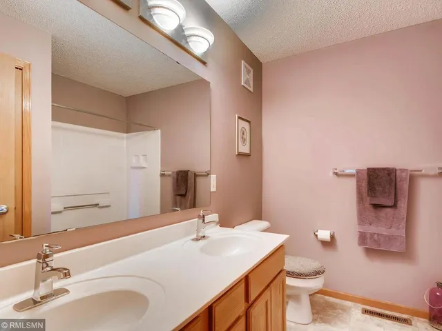 $2,175 | 14249 Banyan Lane, Rosemount, MN 55068