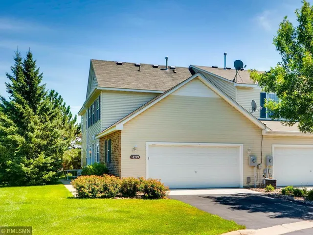 $2,175 | 14249 Banyan Lane, Rosemount, MN 55068
