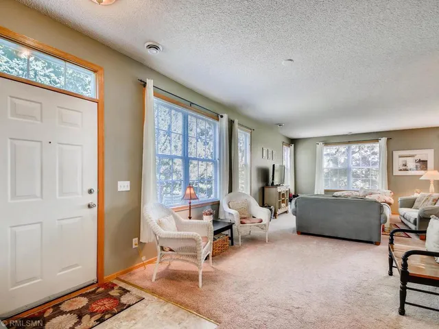 $2,175 | 14249 Banyan Lane, Rosemount, MN 55068