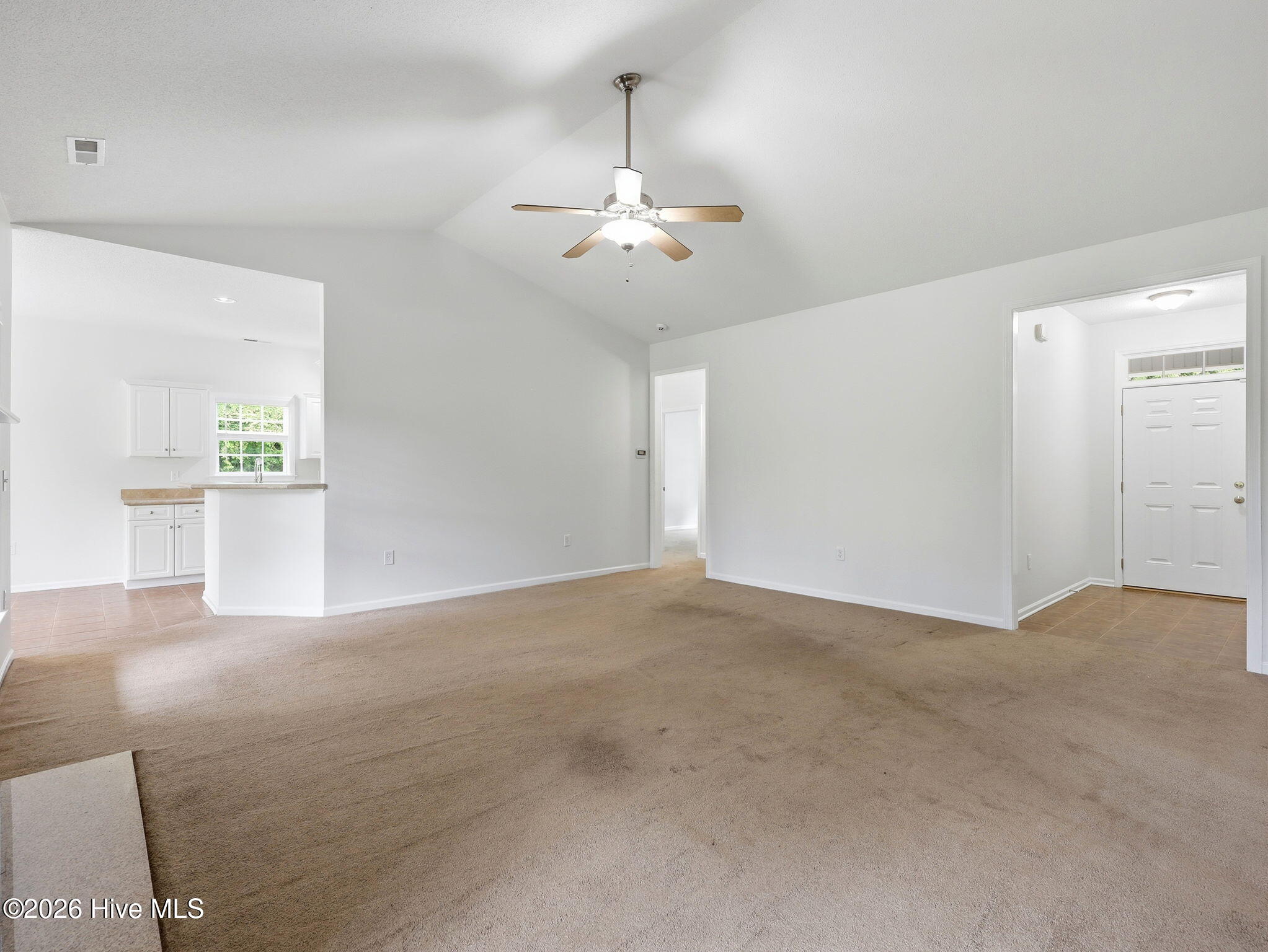 102 Spring Leaf Lane Jacksonville, NC 28540 - Photo 6 of 52