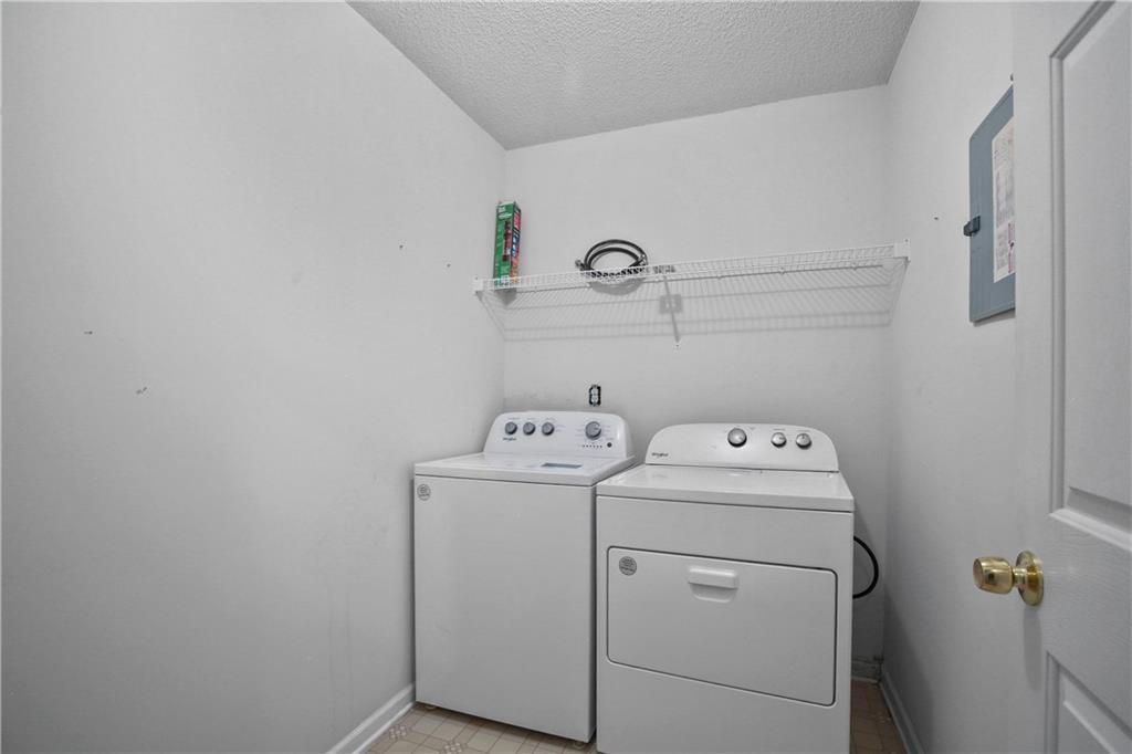2224 Eagles Nest Circle Decatur, GA 30035 - Photo 7 of 35