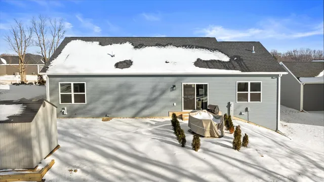 $410,000 | 110 River Court, Theresa, WI 53091