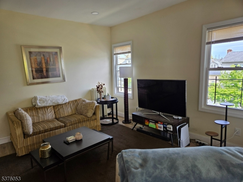 70 Overlook Avenue, Unit 2 Belleville, NJ 07109 - Photo 3 of 13