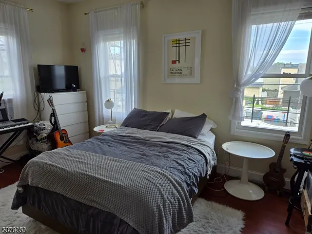 $2,750 | 70 Overlook Avenue, Unit 2, Belleville, NJ 07109