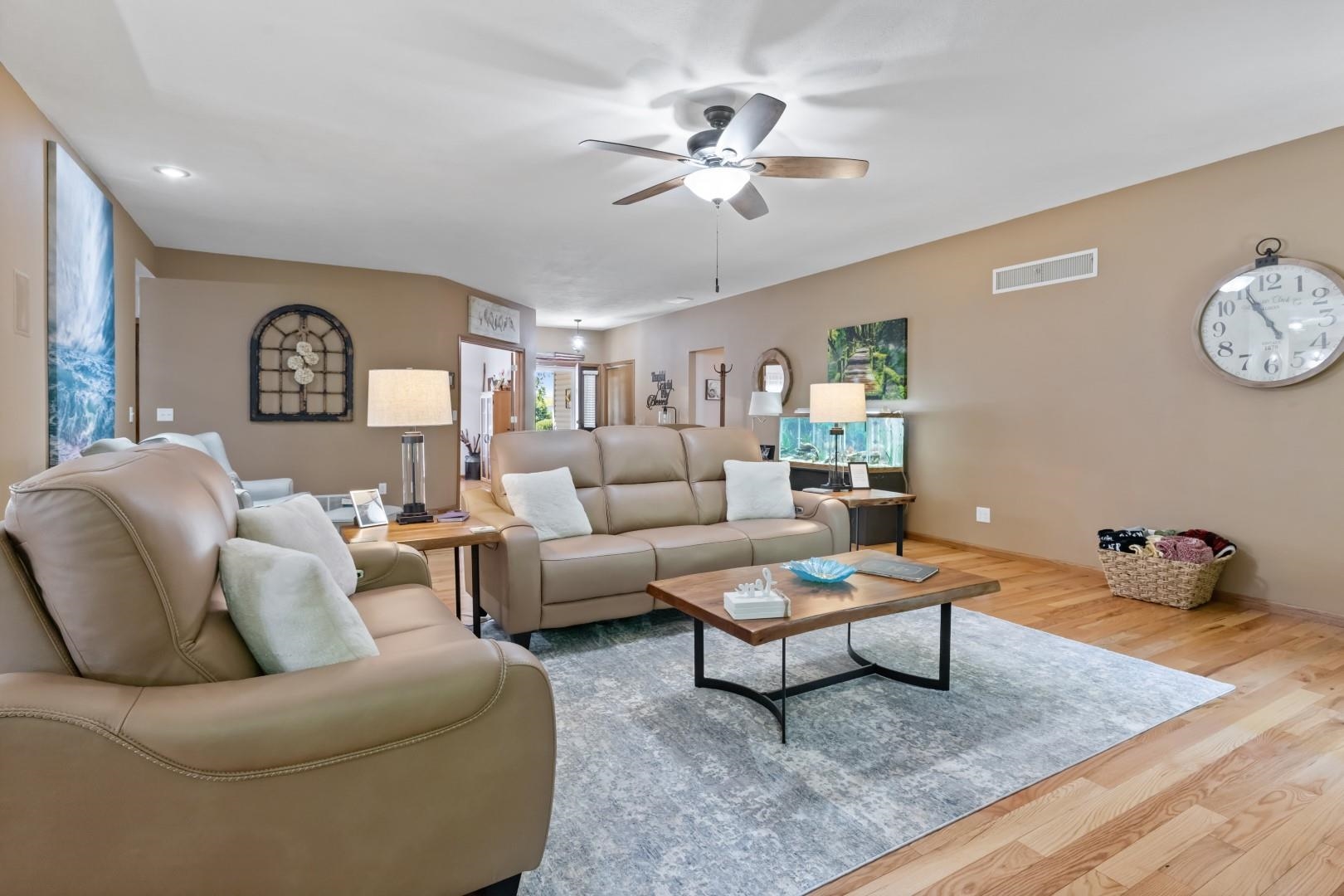 1227 Ingram Road Rockford, IL 61108 - Photo 13 of 48