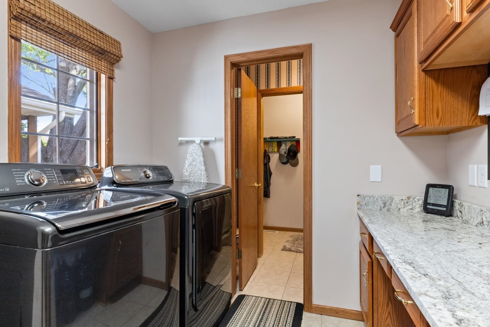 1227 Ingram Road Rockford, IL 61108 - Photo 32 of 48