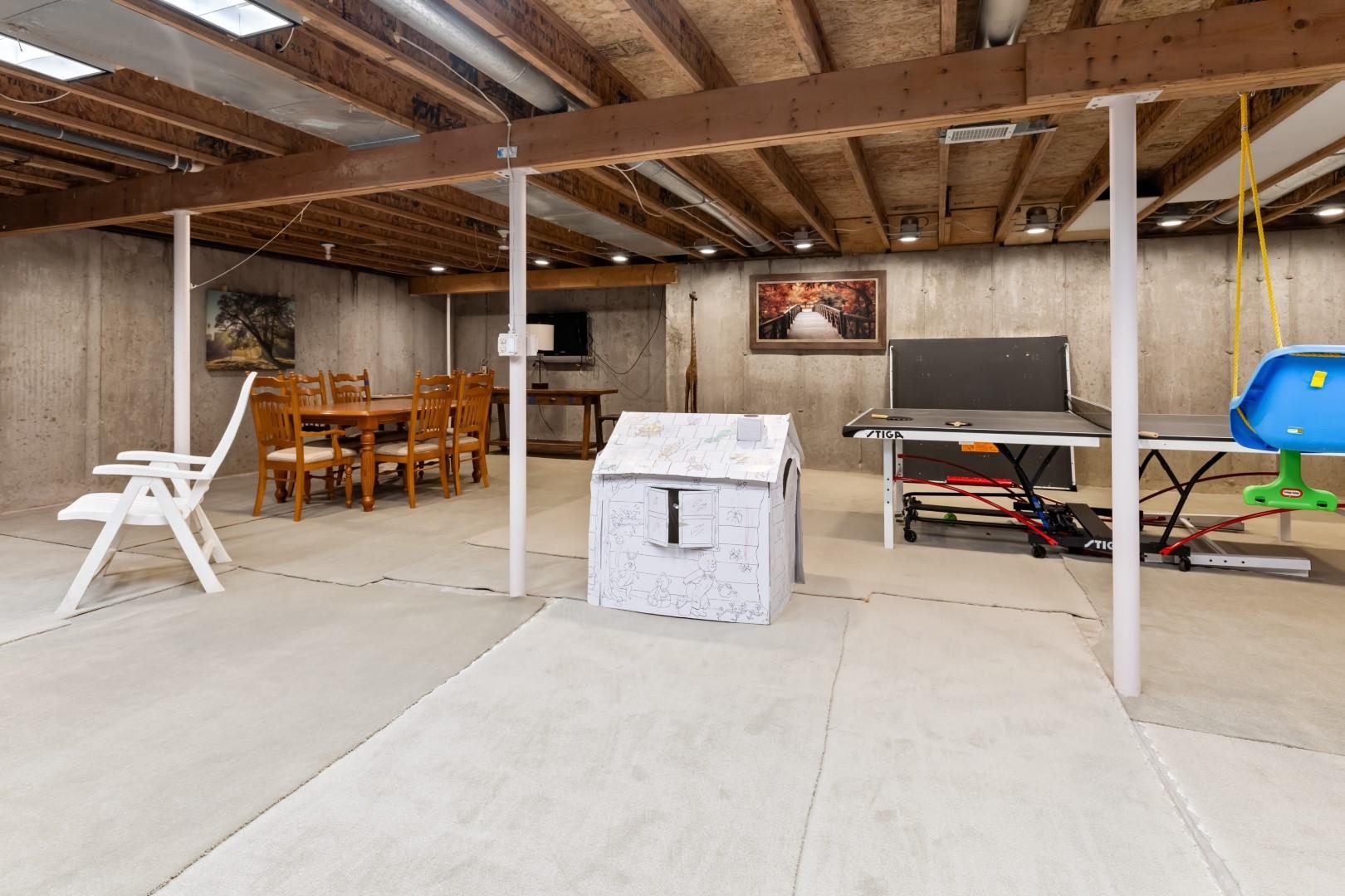 1227 Ingram Road Rockford, IL 61108 - Photo 34 of 48