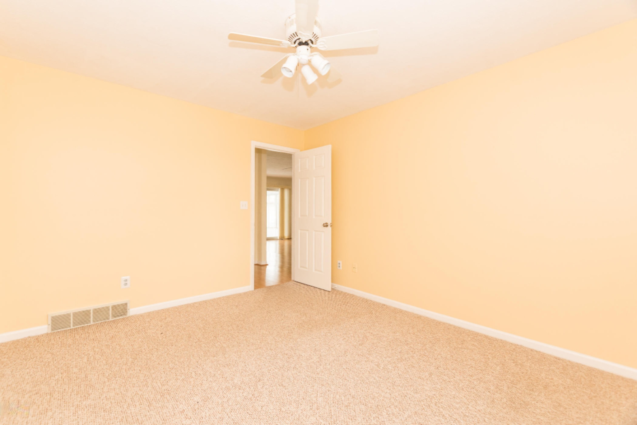 5260 Green Meadow Road Kalamazoo, MI 49009 - Photo 12 of 23 5260 Green Meadow Rd-15