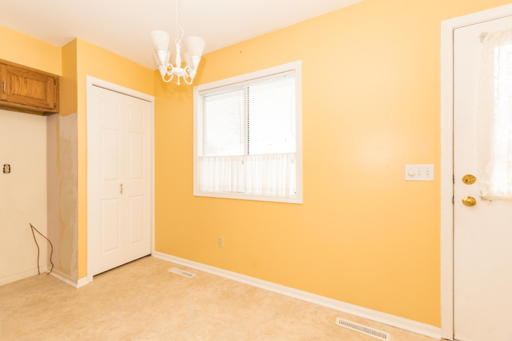 5260 Green Meadow Road Kalamazoo, MI 49009 - Photo 4 of 23 5260 Green Meadow Rd-5