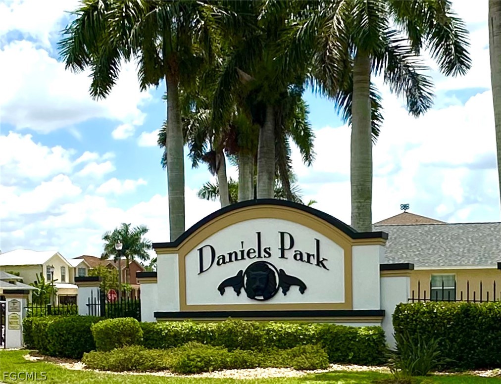 14122 Danpark Loop Fort Myers, FL 33912 - Photo 15 of 15 a sign that is on the side of a road
