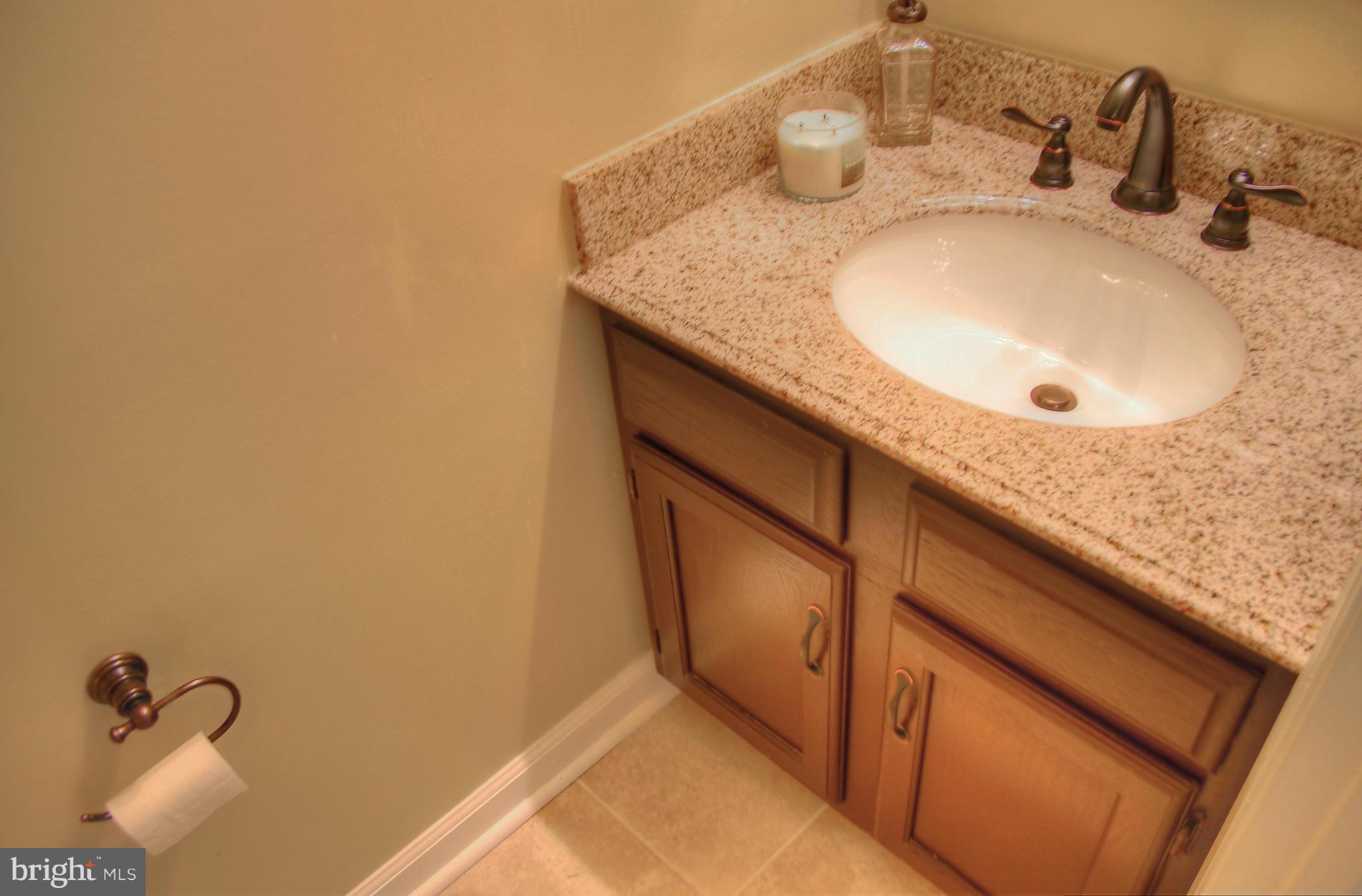 1500 Autumn Ridge Circle Reston, VA 20194 - Photo 7 of 28 Bath