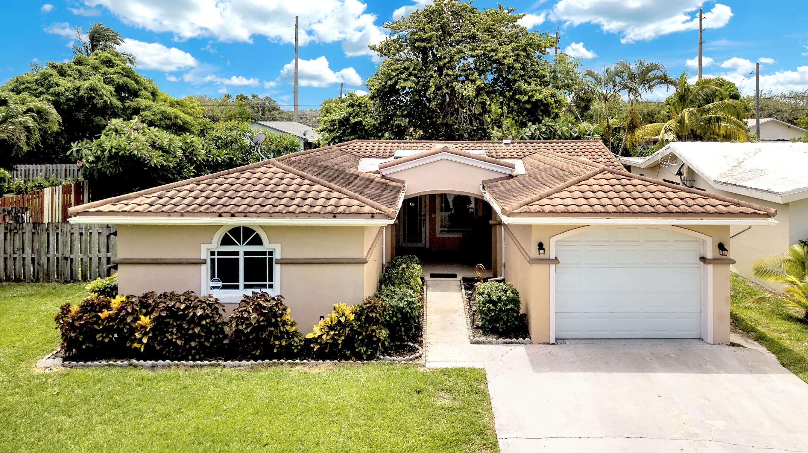 3419 Northeast 4th Avenue Boca Raton, FL 33431 - Photo 1 of 42 DJI_0011