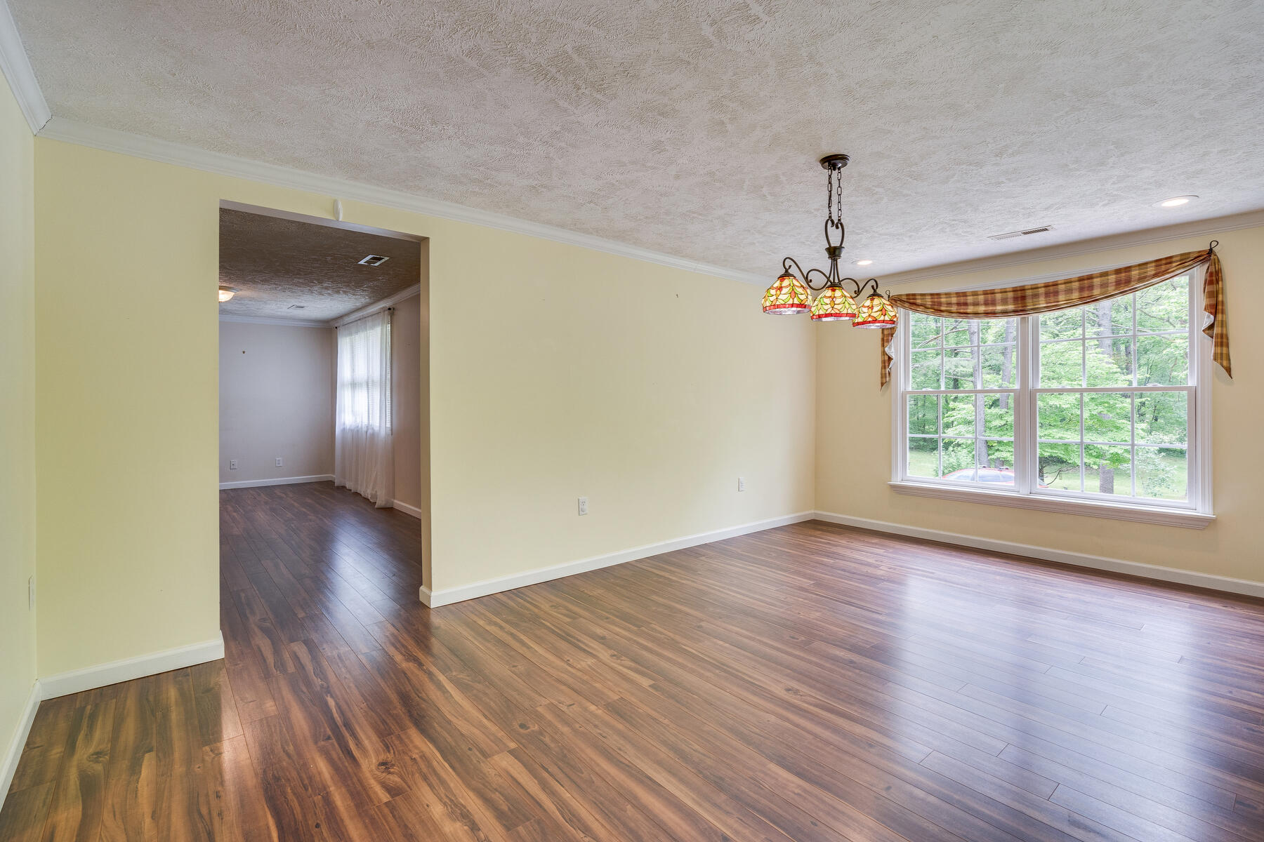 170 Bobs Hollow Road Elizabethton, TN 37643 - Photo 8 of 40 008