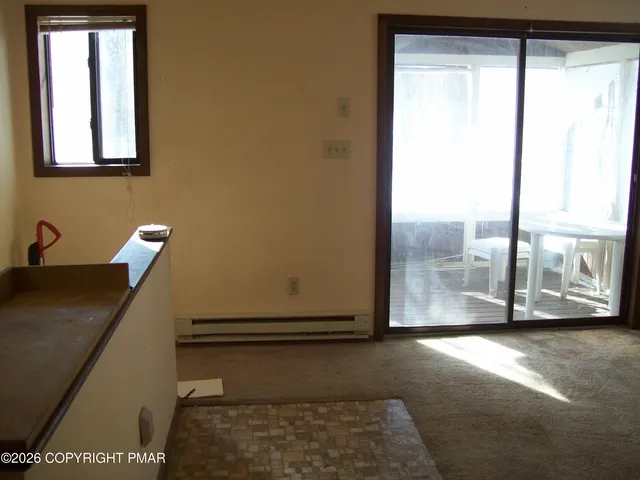 $1,200 | 1219 Brentwood Drive, East Stroudsburg, PA 18301